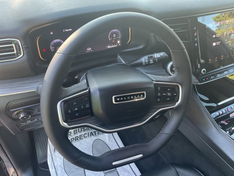 2023 Jeep Wagoneer Series III