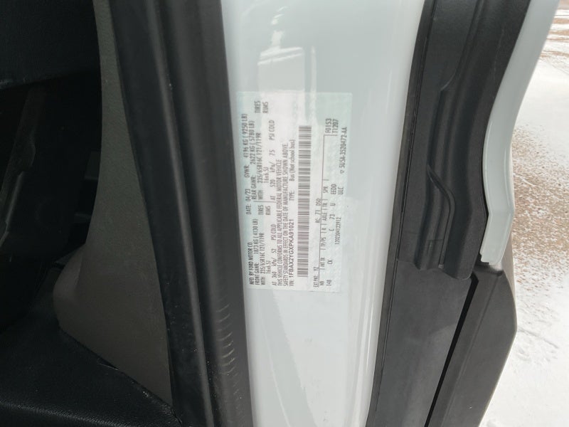 2023 Ford Transit Passenger Wagon XL