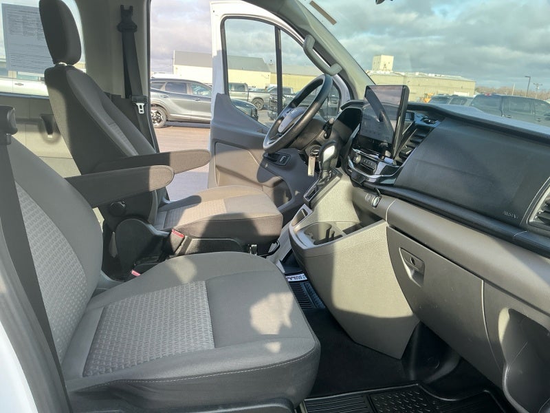 2024 Ford Transit Passenger Wagon XL