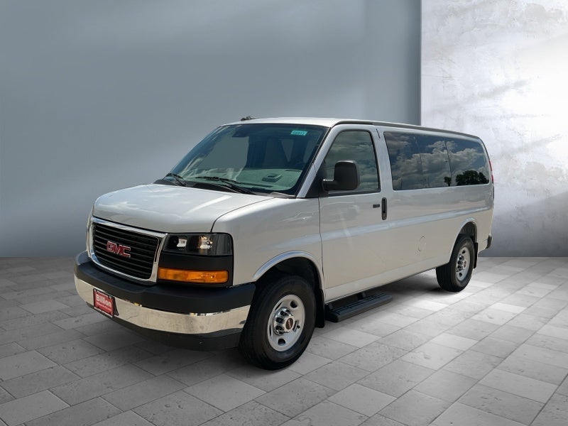 2026 GMC Savana Passenger LT