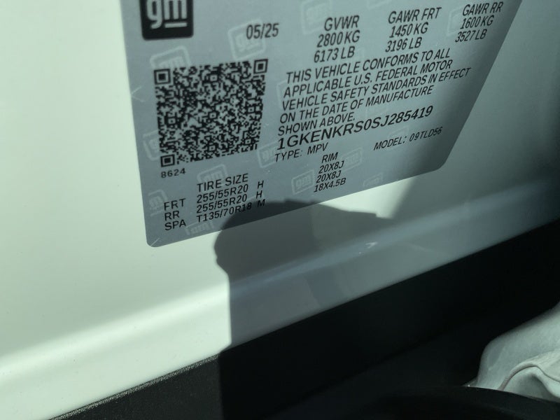 2025 GMC Acadia Elevation