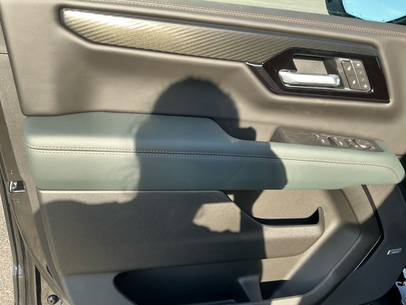2027 GMC Yukon AT4