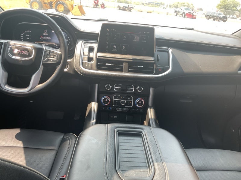 2022 GMC Yukon XL SLT
