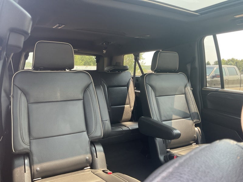 2022 GMC Yukon XL SLT