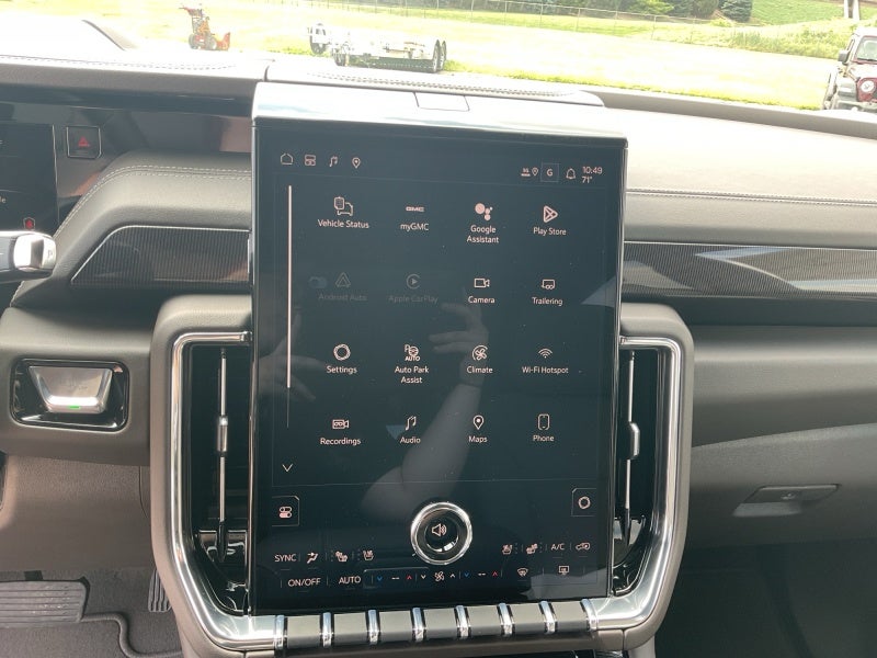2026 GMC Yukon XL Elevation