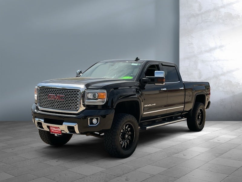2015 GMC Sierra 4WD Crew Cab Short Box's photo