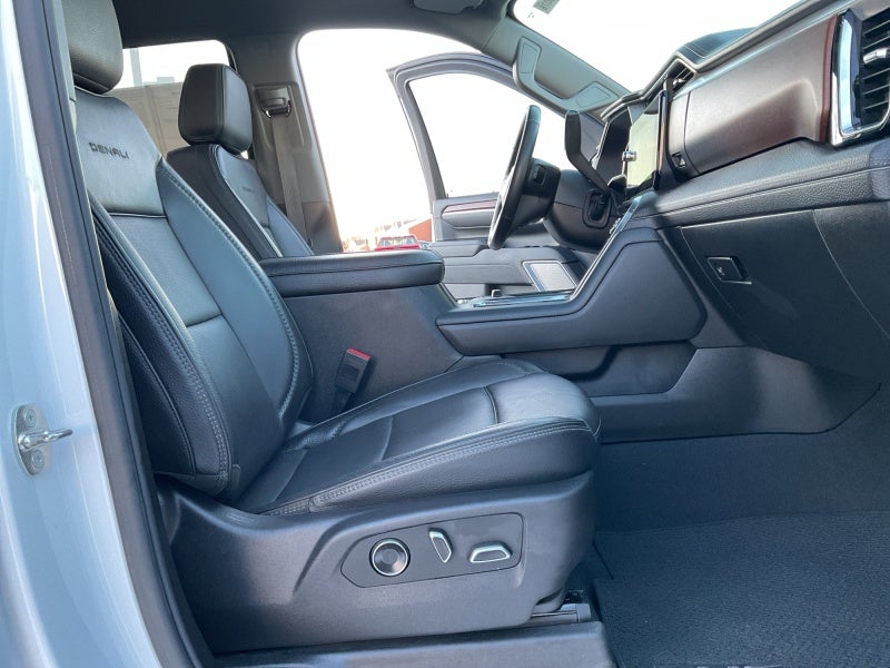 2024 GMC Sierra 3500 HD Denali