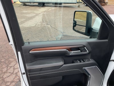 2024 GMC Sierra 3500 HD Denali