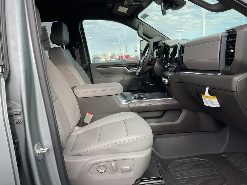 2026 GMC Sierra 3500 HD SLT