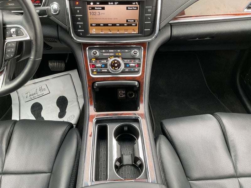 2019 Lincoln Continental Select