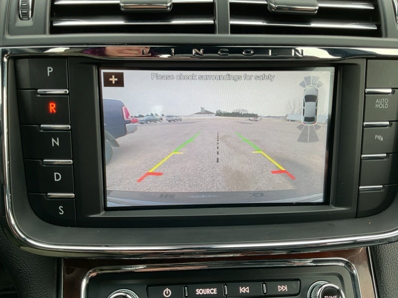 2019 Lincoln Continental Select