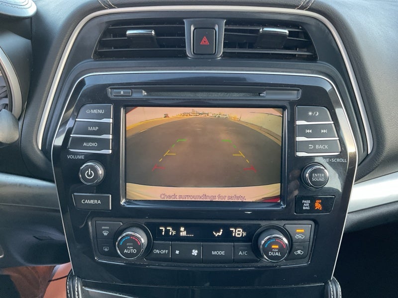 2023 Nissan Maxima SL