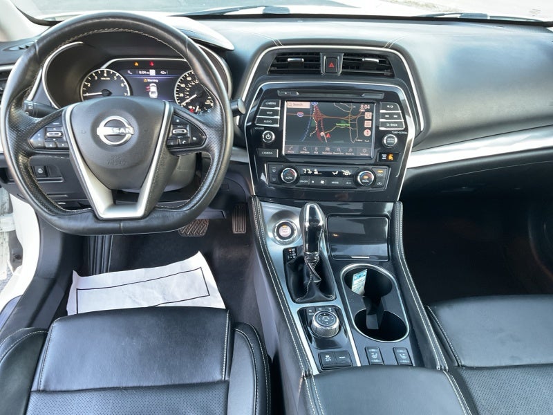 2023 Nissan Maxima SL