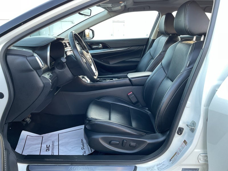 2023 Nissan Maxima SL