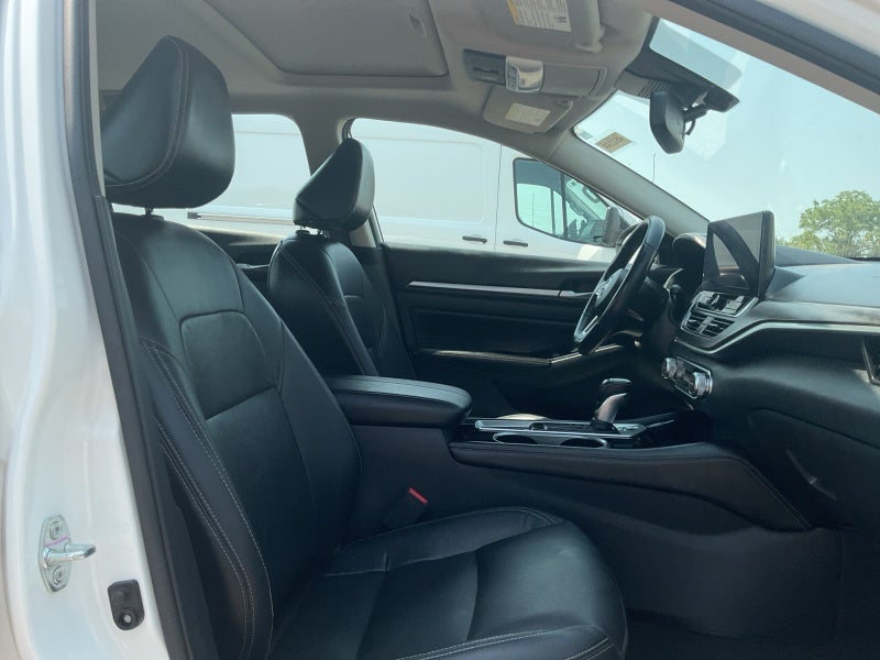 2024 Nissan Altima Platinum