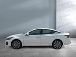 2024 Nissan Altima Platinum