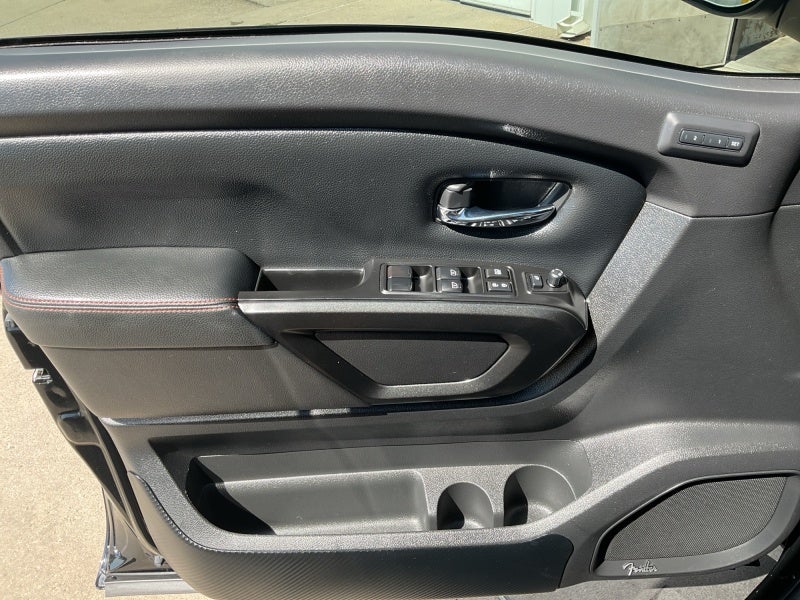 2024 Nissan Titan PRO-4X