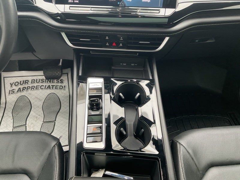 2024 Volkswagen Atlas Cross Sport 2.0T SEL