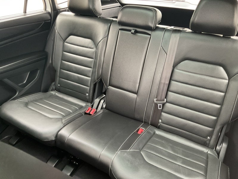 2024 Volkswagen Atlas Cross Sport 2.0T SEL