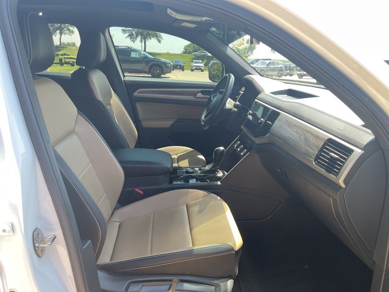 2022 Volkswagen Atlas Cross Sport 3.6L V6 SE w/Technology