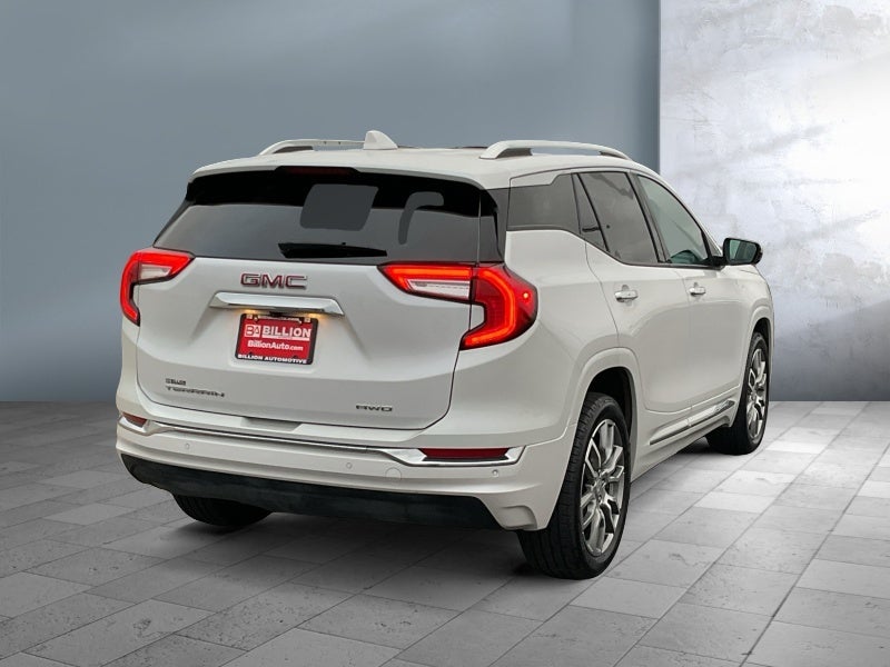 2023 GMC Terrain Denali
