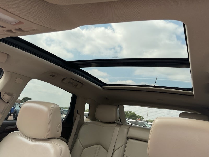 2016 Cadillac SRX Performance Collection