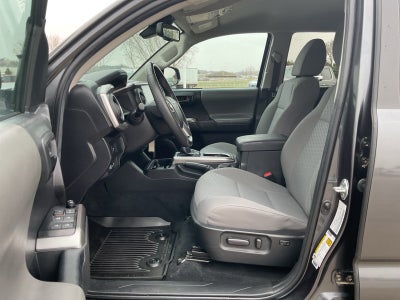 2022 Toyota Tacoma 4WD SR