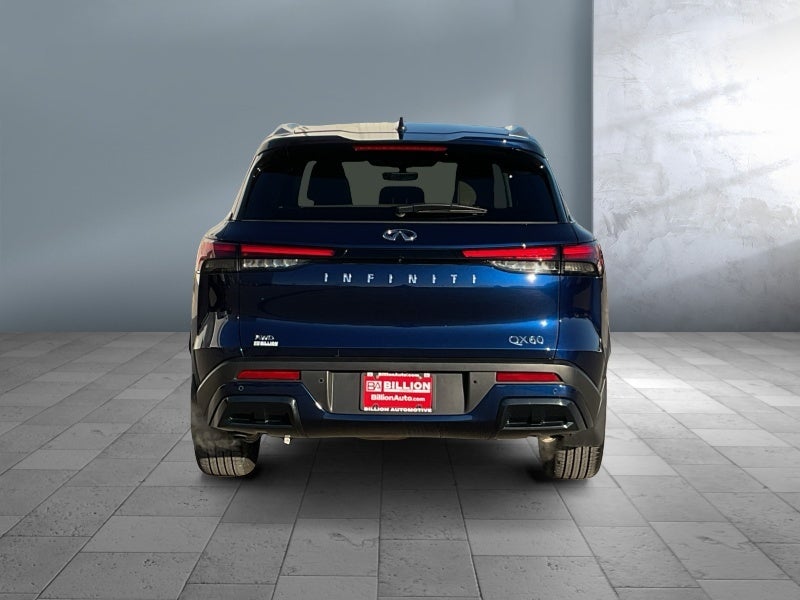 2025 INFINITI QX60 LUXE