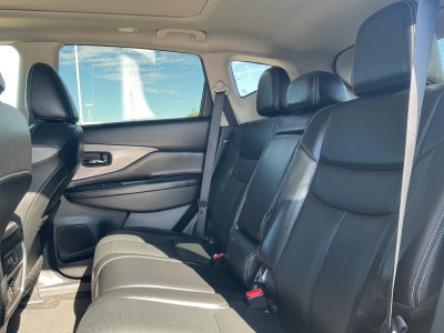 2023 Nissan Murano SL