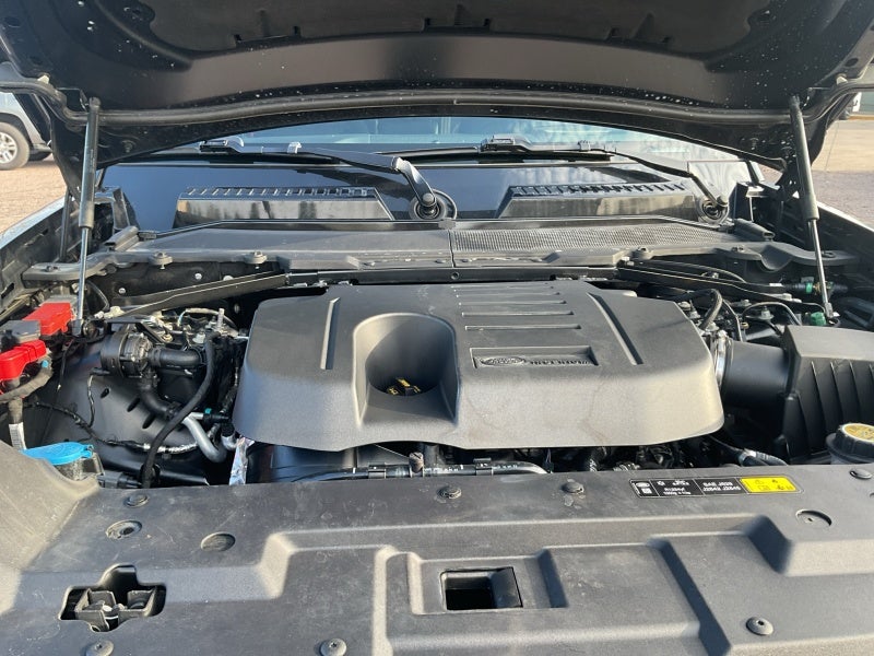 2024 Land Rover Defender X