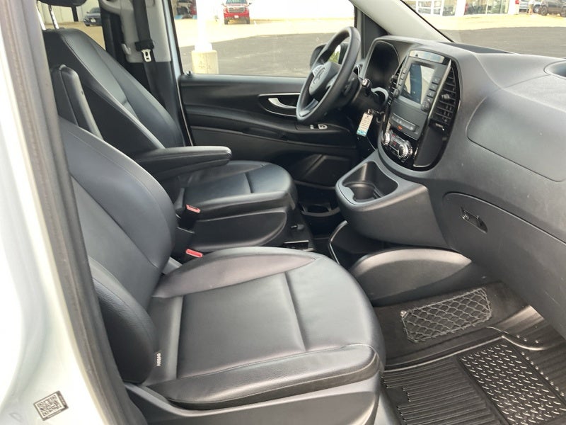 2022 Mercedes-Benz Metris Passenger Van NA