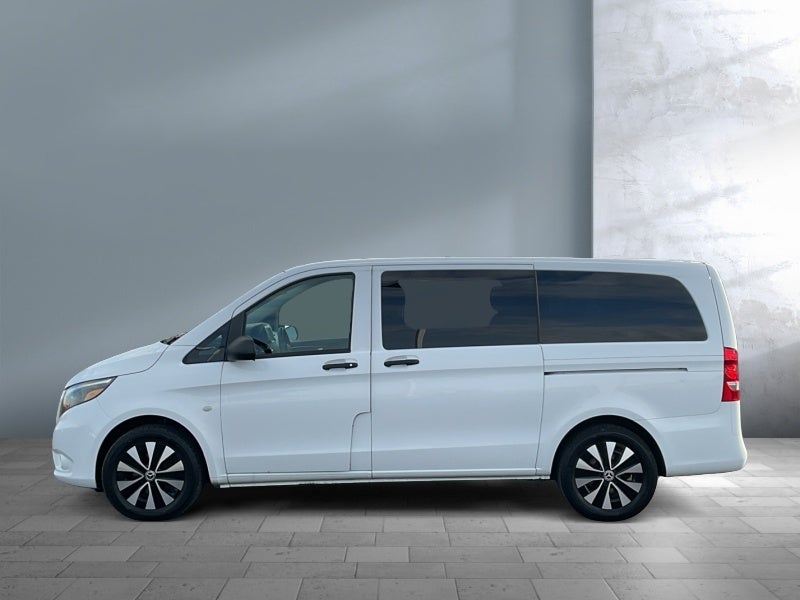 2022 Mercedes-Benz Metris Passenger Van NA